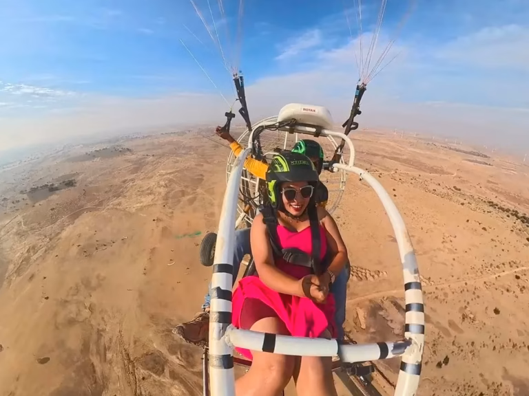 Paramotoring ride above the Thar Desert near Jaisalmer